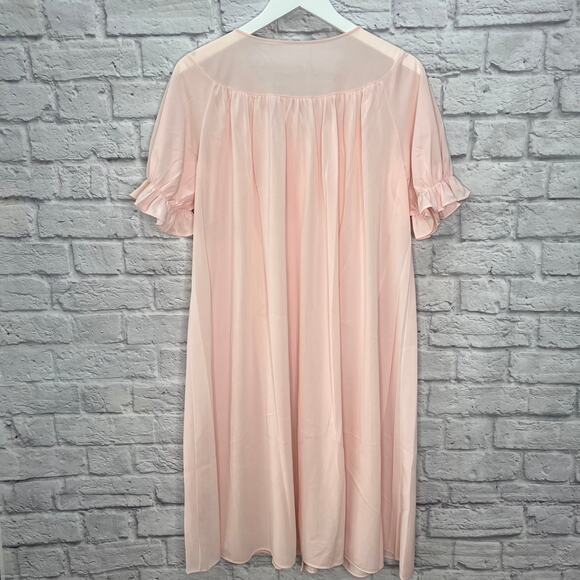 Vintage 50/60s Pink Button Front Nylon Robe Size S Floral Lace Ruffle 41" long - Picture 6 of 6